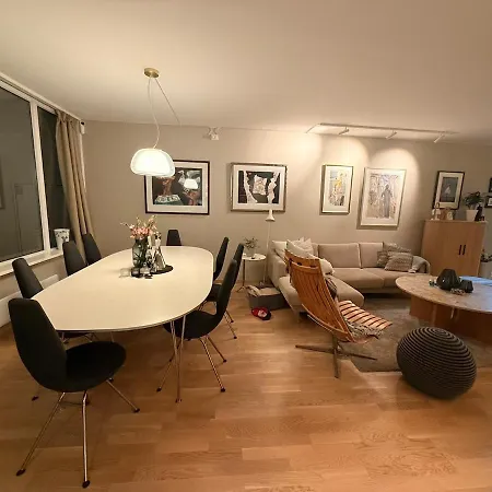شقة Bright Top-floor With Panoramic Views Near Ons *